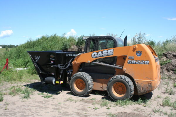 Top Dog HD Slide Flow Bucket Attachment on Skid Steer