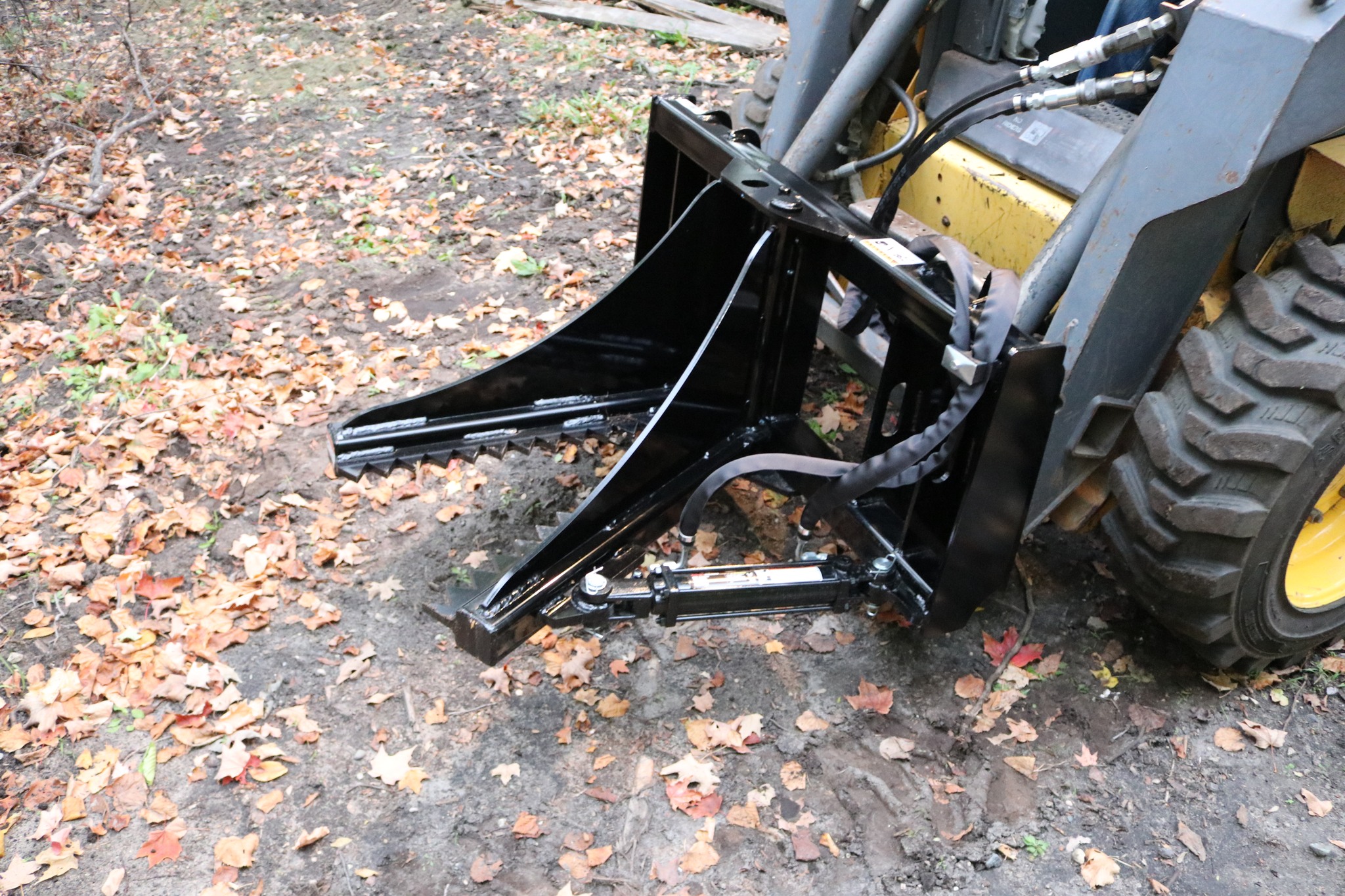 Top Dog Attachment Outside